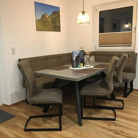 Apartment Berghoamat *